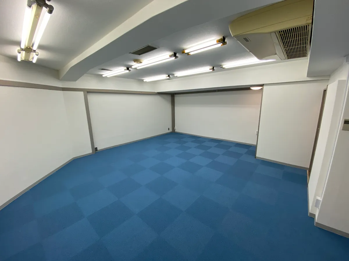 上野御徒町 室内 13